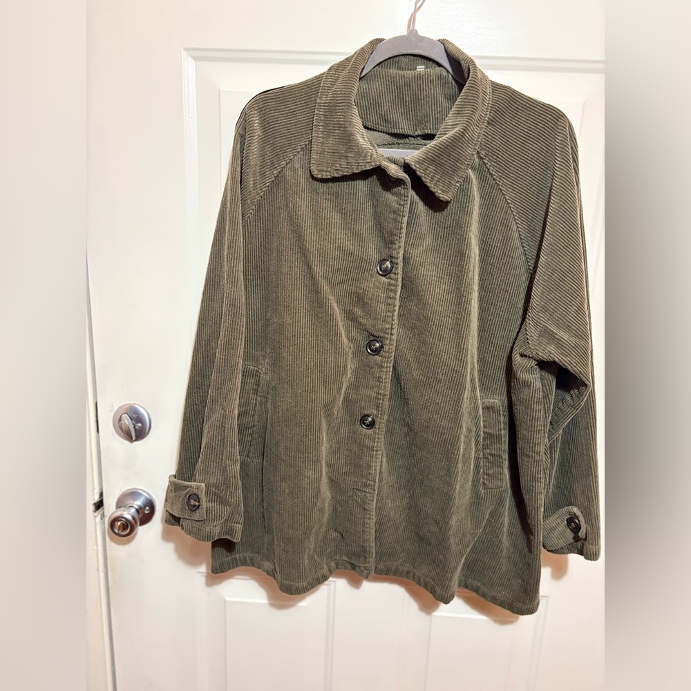 Corduroy Button-Up Jacket in army green by Minibee